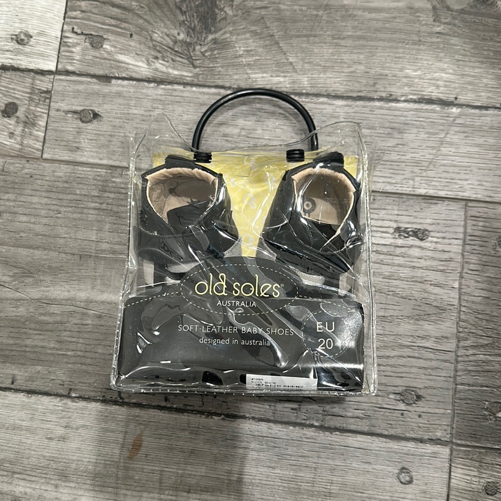 Brand new old soles toddler shoes